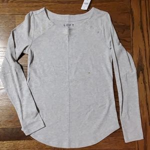 Loft  XS women's grey long sleeve shirt NWT